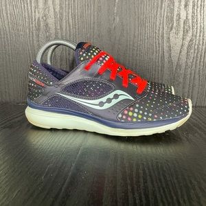 Saucony KINETARELAY Women’s size 7.5